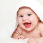 Tu bebé entre sus cuatro y cinco meses