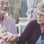 Abuelos criando nietos ¿una realidad común?