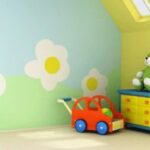 Preparando el cuarto del bebé