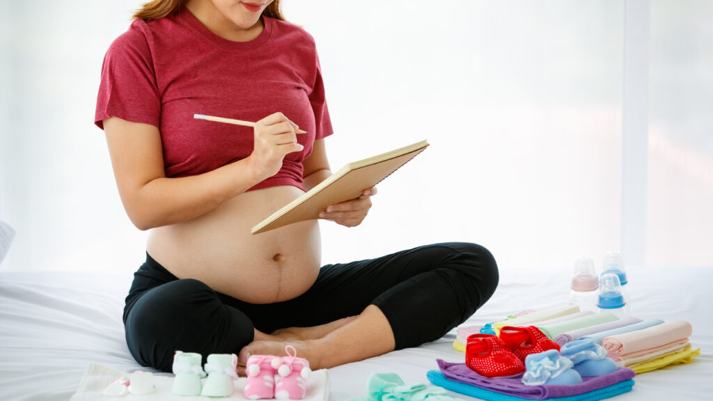 que debo llevar para el día del parto