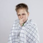 Tos en bebés y niños