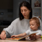 Desarrollo del lenguaje en menores de tres años