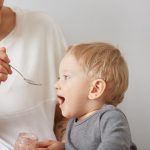 ¿Cómo darle medicina a un bebé?